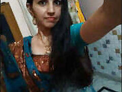 desi-mom-mommy-posing